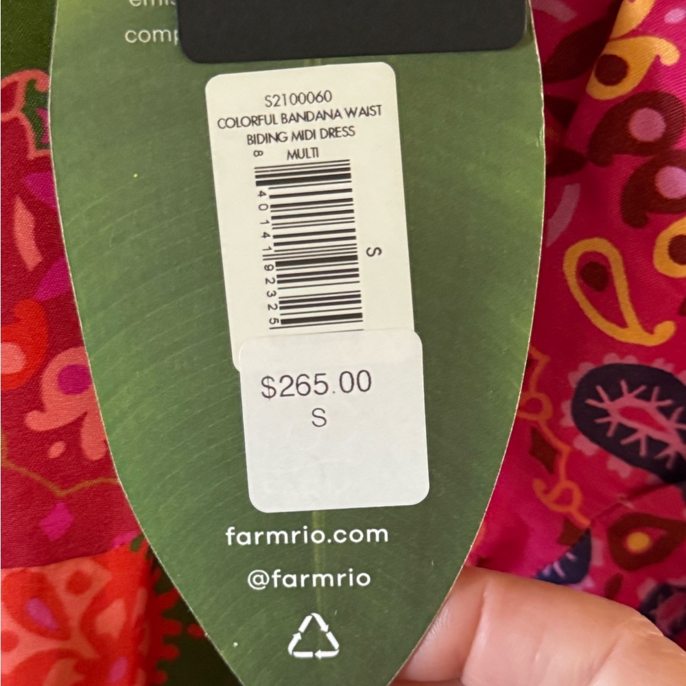 NWT Farm Rio Bandana midi dress
Vibrant Multicolor Wrap Dress - Picture 5 of 14